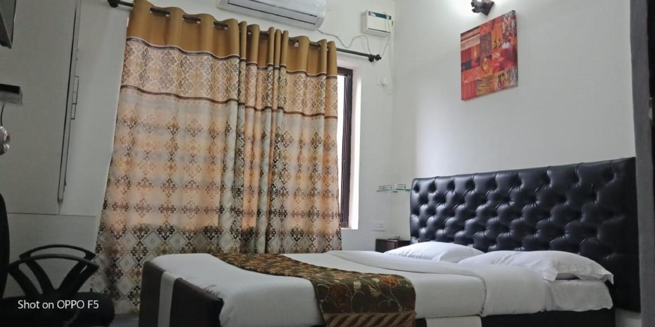 Dona Paula Classic Hotel Panaji Zewnętrze zdjęcie